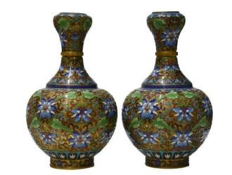 Chinese Cloisonne Pair of 1000 Flower Lidded Vases