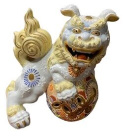Japanese Signed Porcelain White Gold Accented ShiShi Lions
