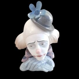 Lladro #5130 Pensive Clown Porcelain Figure