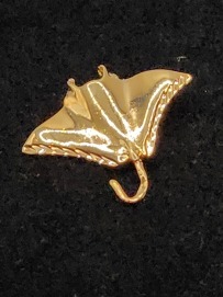 1"x1.25" Gold Stingray Fashion Jewelry Pendant